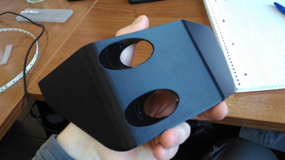 Изготовили передний бампер-накладку для нашего электросамоката на 3D принтере. Бампер внутри имеет ячеистую структуру и может гасить удары, разрушаясь при ударе не передавая удар на корпус.#rexterr #электросамокаты #Электротранспорт